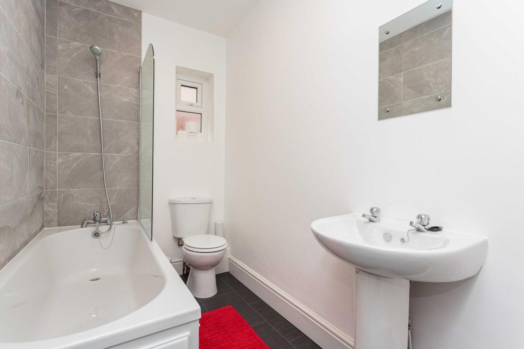 Cherry Property - Berry Apartments ブラックプール 部屋 写真