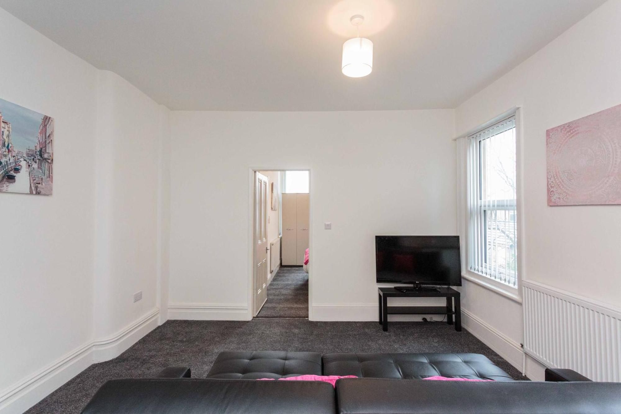 Cherry Property - Berry Apartments ブラックプール 部屋 写真