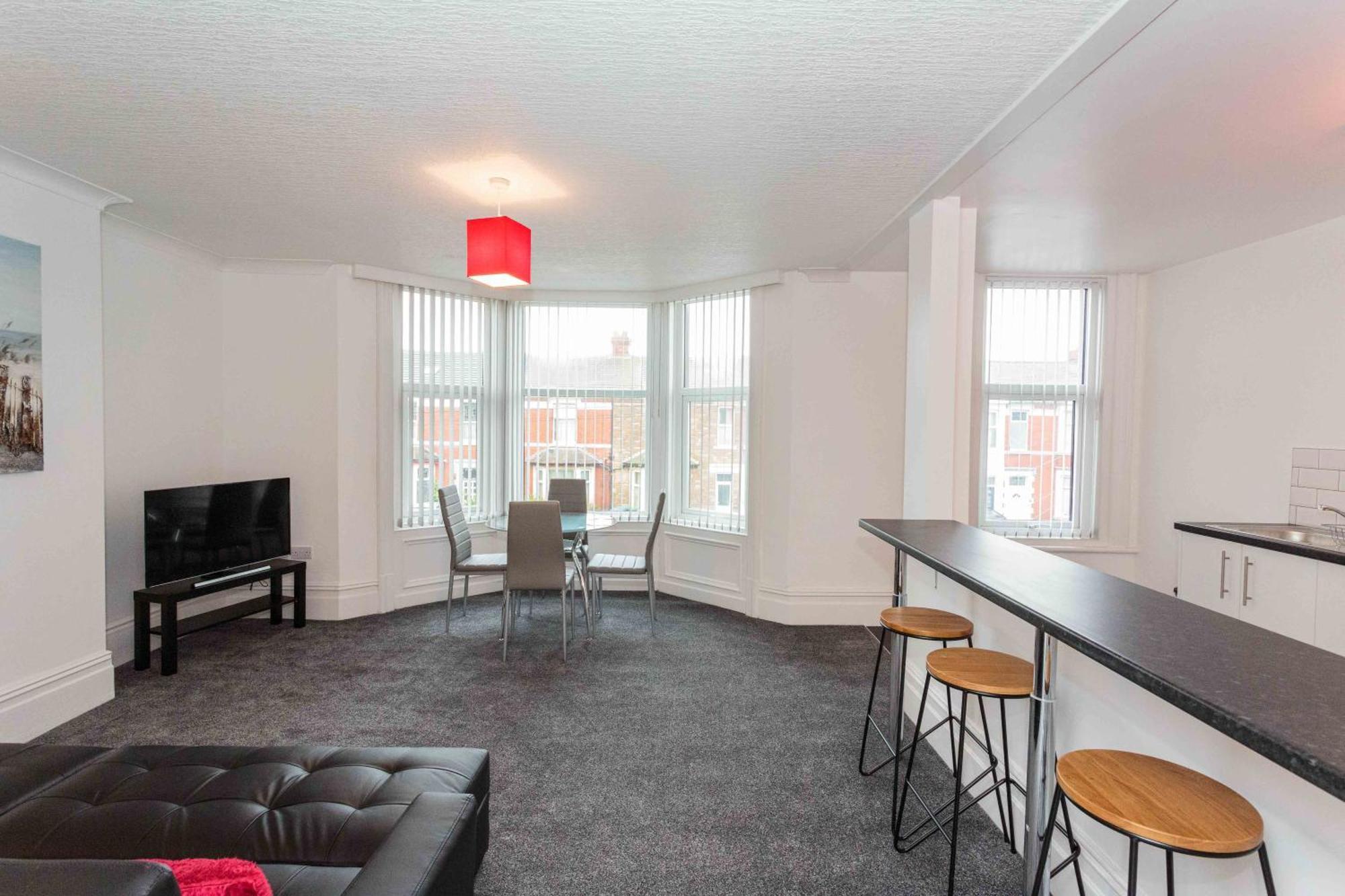 Cherry Property - Berry Apartments ブラックプール 部屋 写真
